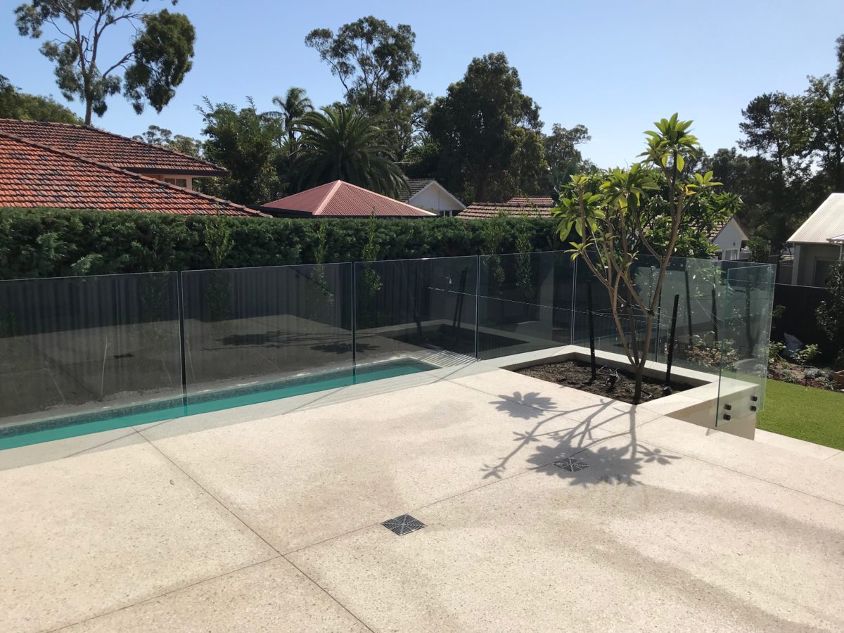 Aluminium and Glass Pool Fencing Combined - Fence Spot