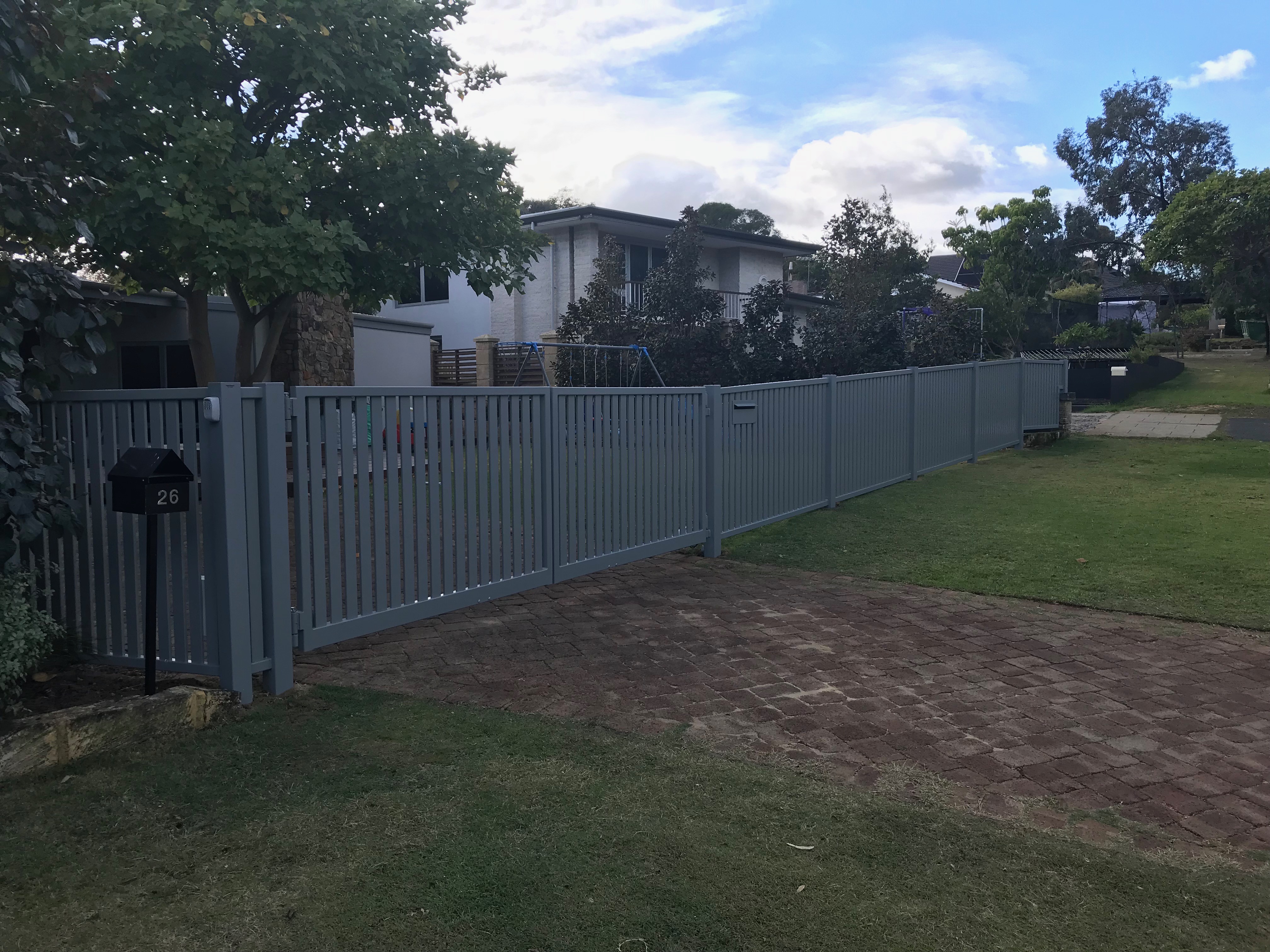 Residential Classic Slat Fencing 1