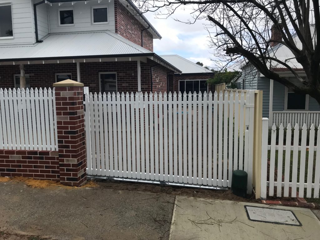 White Federation Picket Infill Fencing with Auto Gate Fence Spot
