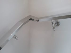 Internal stainless handrail(4)
