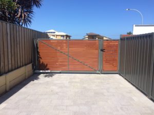 Smartwood Gates – Connolly